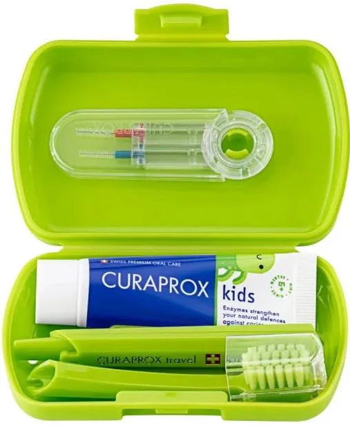 Set de calatorie pentru ingrijirea orala pentru copii Curaprox Verde