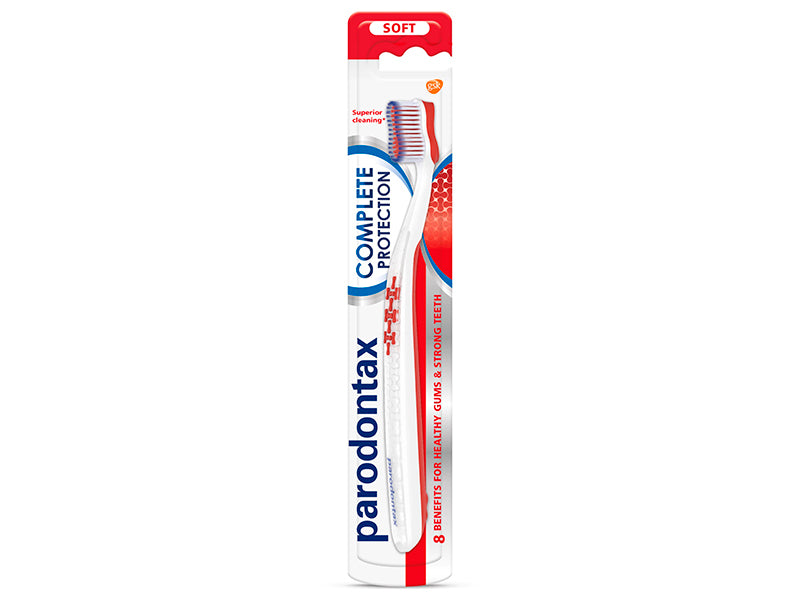GlaxoSmithKline Consumer Parodontax de dinti Complete Protection Soft Periuță