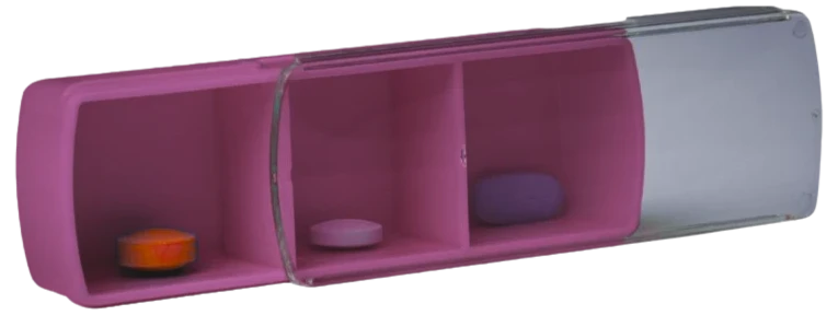 Organizator de medicamente cu 3 diviziuni